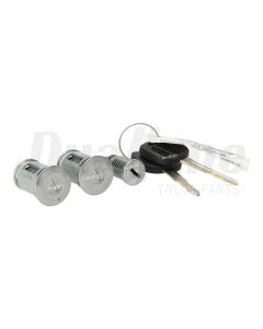 Freightliner P2/24U Lockset - 2 Keys  | W22-00056-004