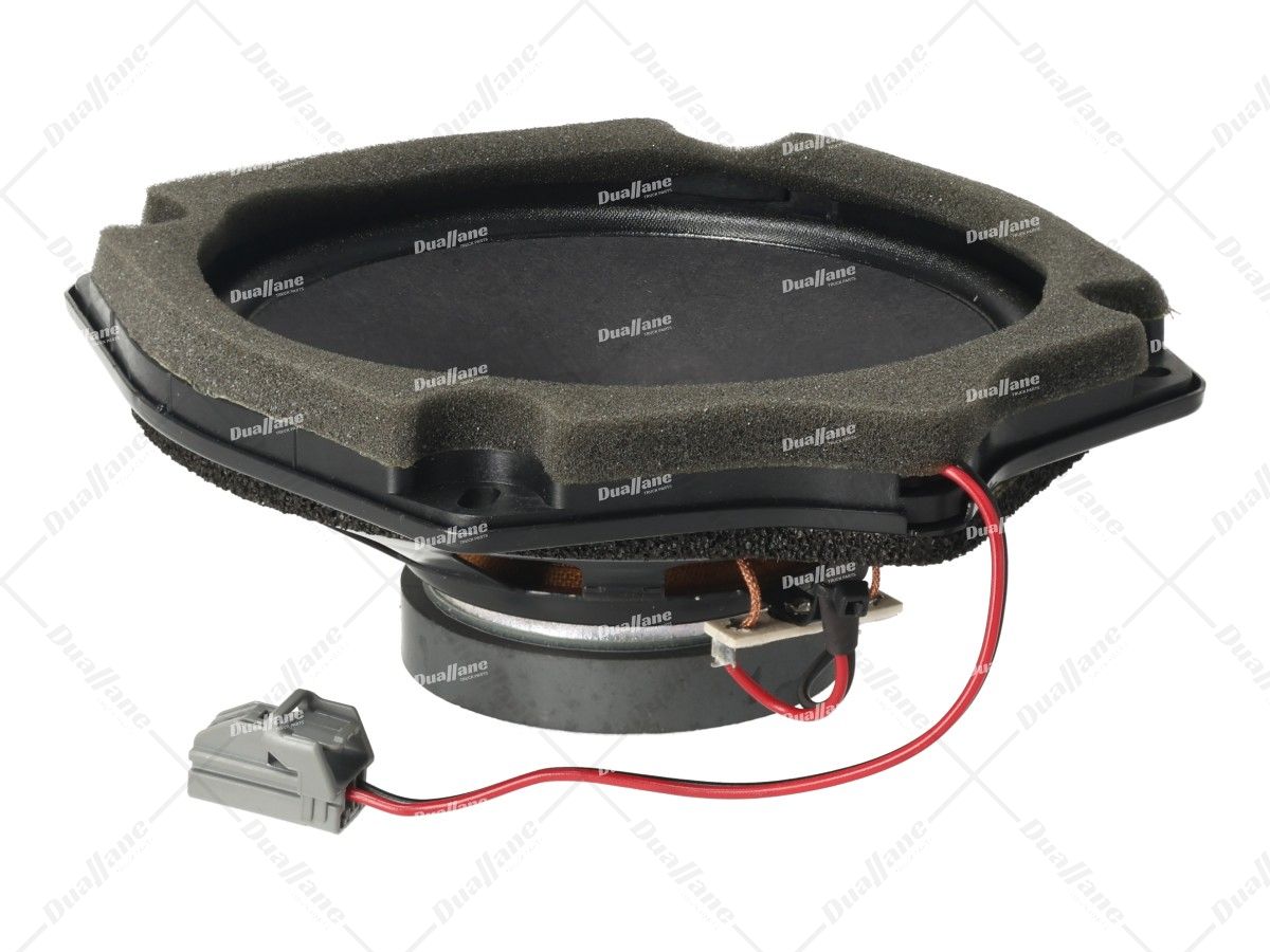 volvo-door-loudspeaker-